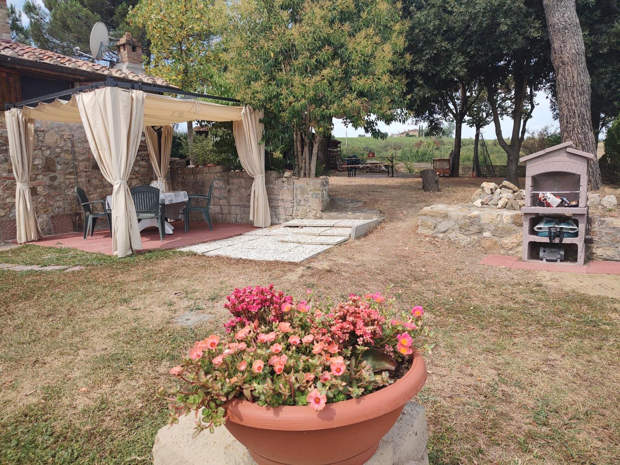 Il Giardino Del Chianti Apartment Siena Exterior photo